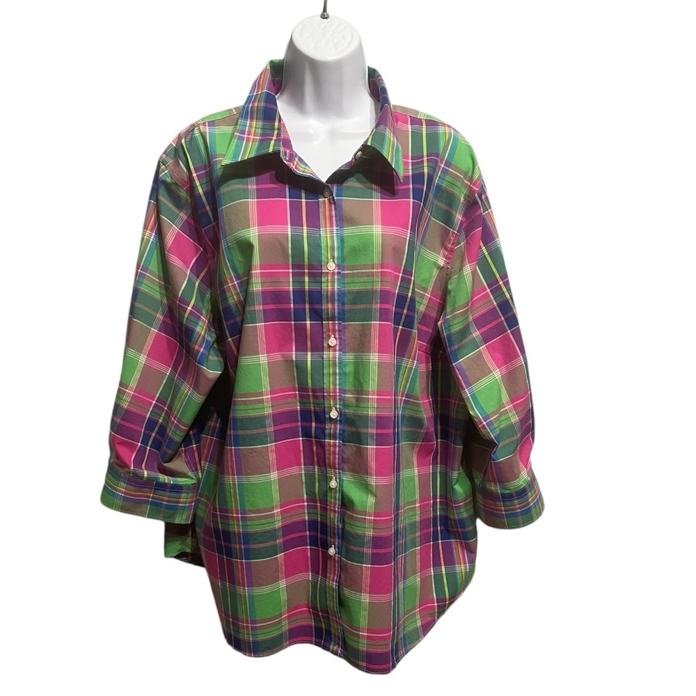 Chaps Women’s Pink and Green Plaid No Iron Button Up Shirt